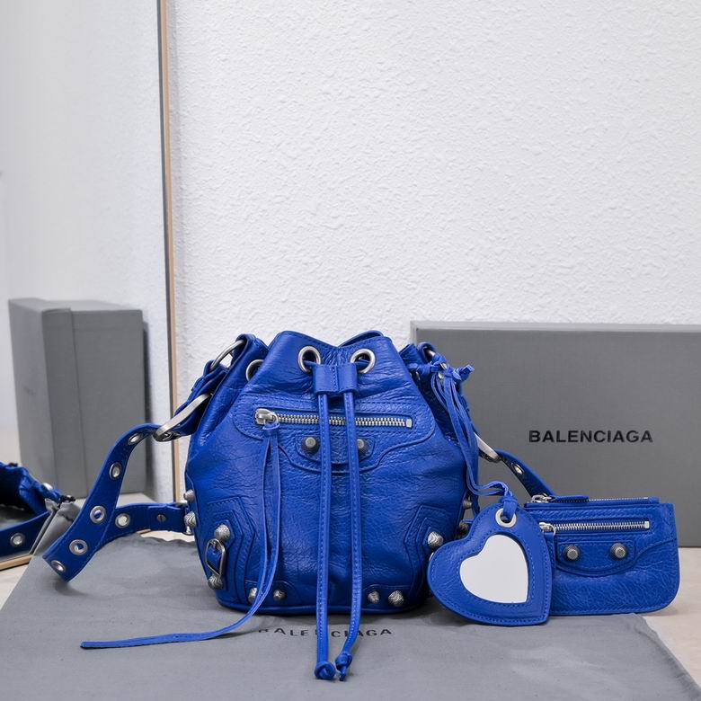 Wholesale Cheap AAA B.alenciaga Women's Bucket bags for Sale