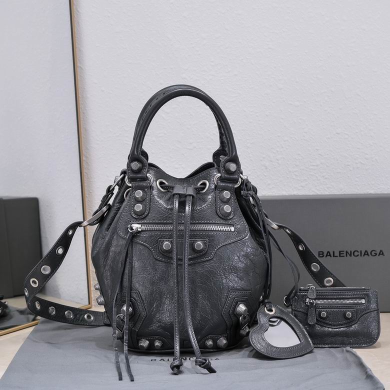 Wholesale Cheap AAA B.alenciaga Women's Bucket bags for Sale