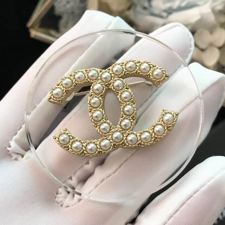 Wholesale womens fashion designer brooch for sale