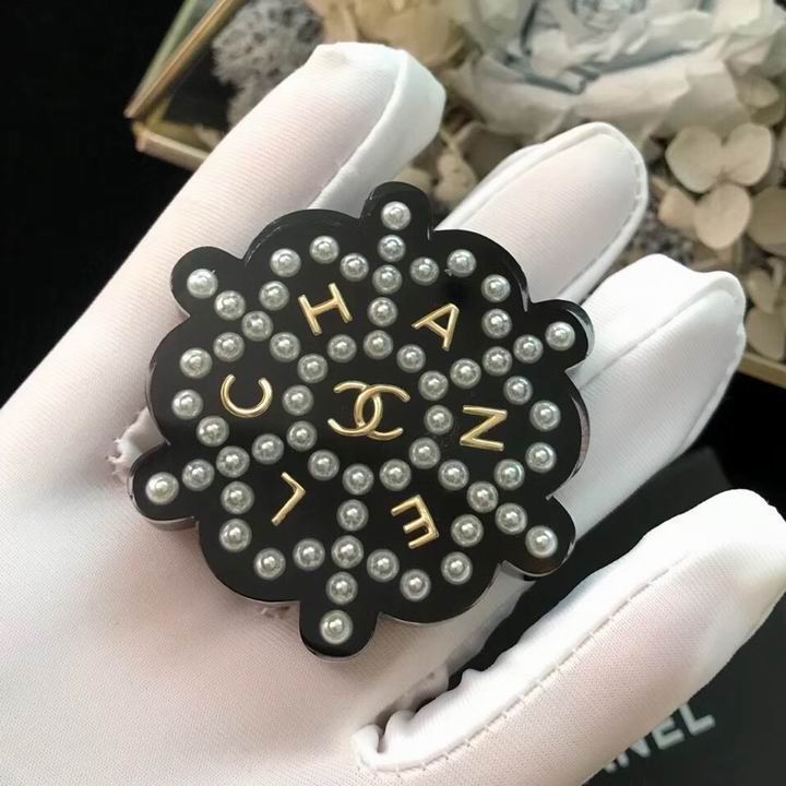 Wholesale womens fashion designer brooch for sale