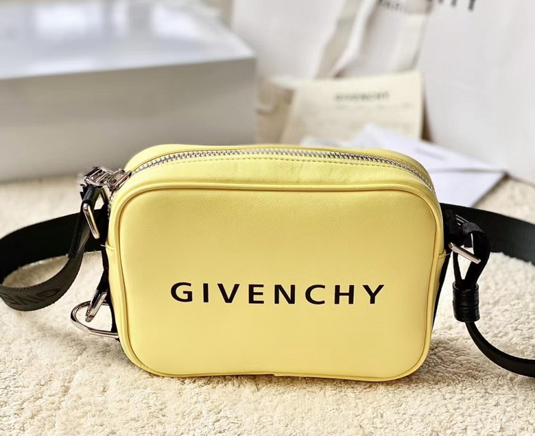 Wholesale High Quality AAA G.ivenchy Replica Bags for Sale