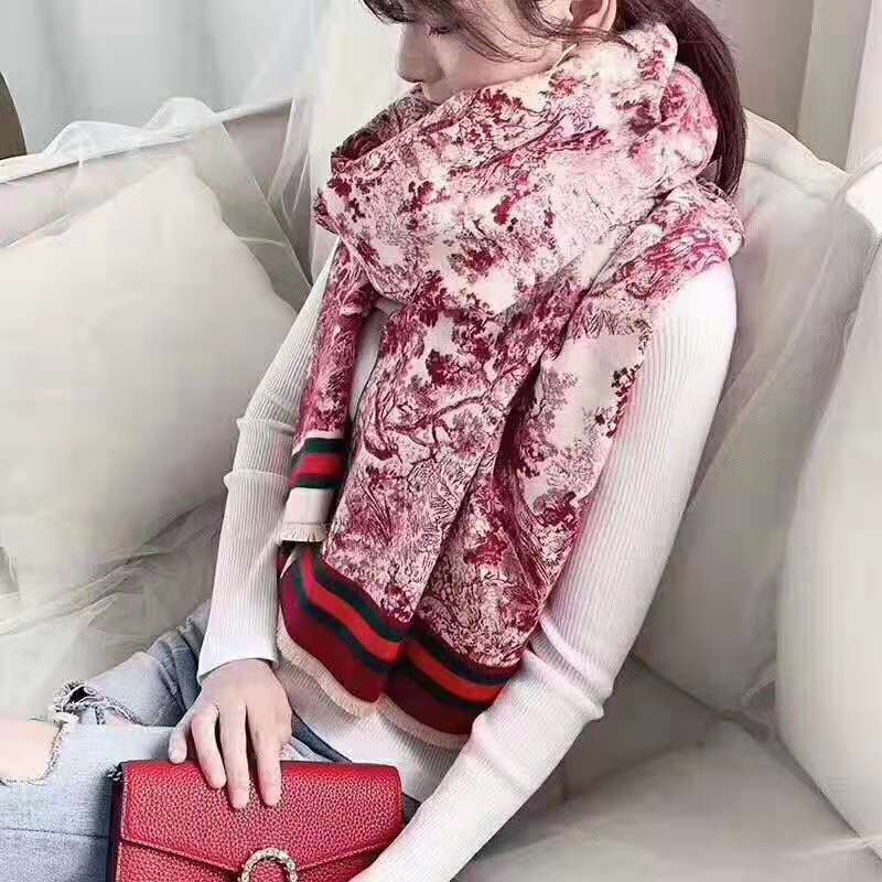 Wholesale Cheap Designer Scarf for sale