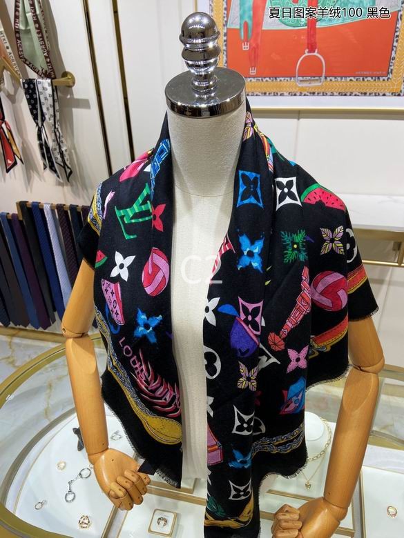 Wholesale Cheap LV AAA Designer Scarves for Sale