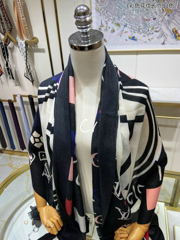 Wholesale Cheap LV Designer Scarves for Sale