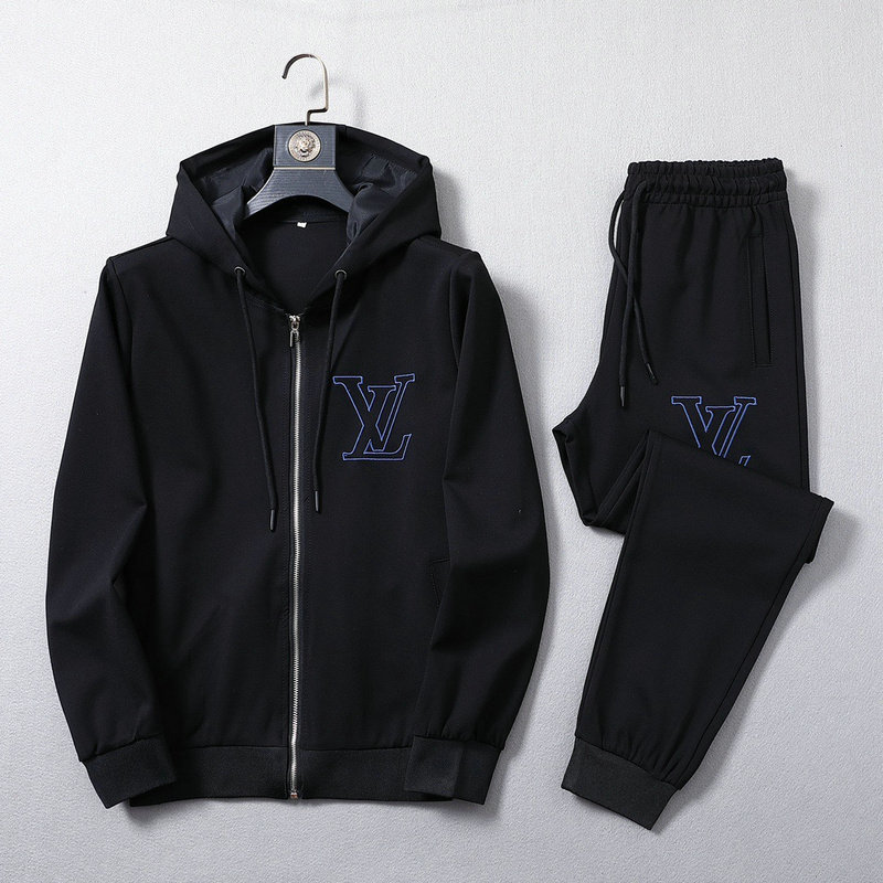 Wholesale Cheap LV men Short Sleeve Tracksuits for Sale