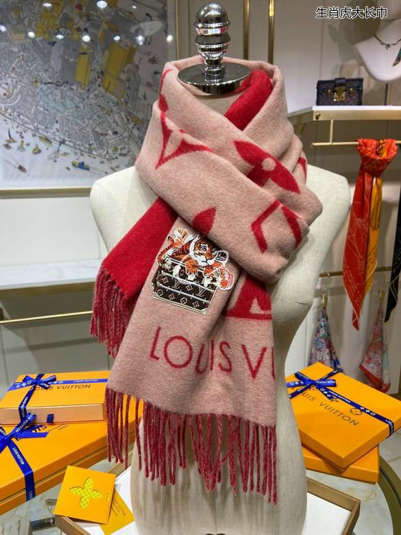 Wholesale Cheap AAA LV Designer Scarves for Sale