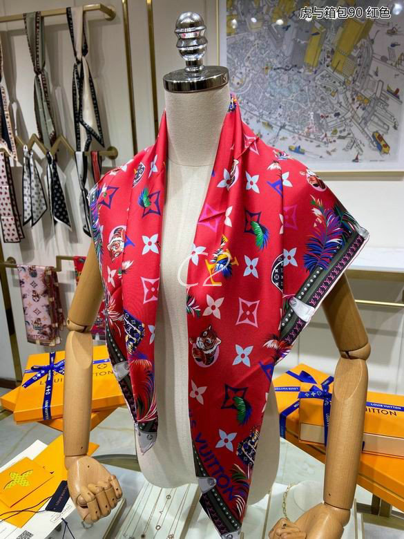 Wholesale Cheap AAA LV Designer Scarves for Sale