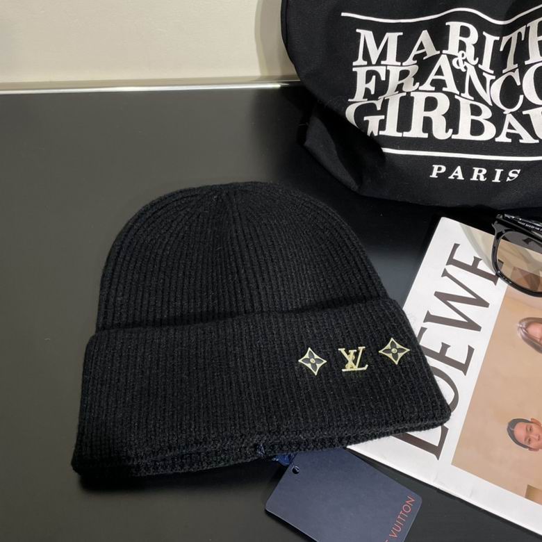 Wholesale Cheap Louis Vuitton Replica Designer Beanies for Sale