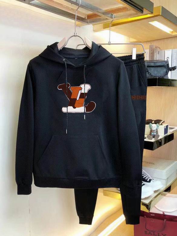 Wholesale Cheap Louis Vuitton Long Sleeve replica Tracksuits for Sale