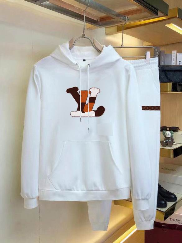 Wholesale Cheap Louis Vuitton Long Sleeve replica Tracksuits for Sale