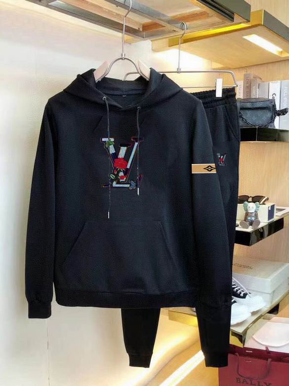 Wholesale Cheap Louis Vuitton Long Sleeve replica Tracksuits for Sale