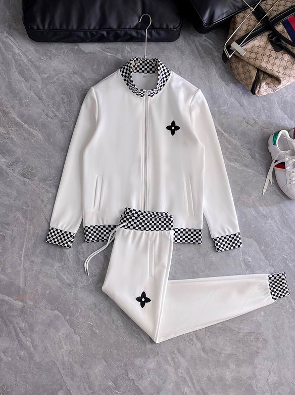 Wholesale Cheap Louis Vuitton Long Sleeve replica Tracksuits for Sale