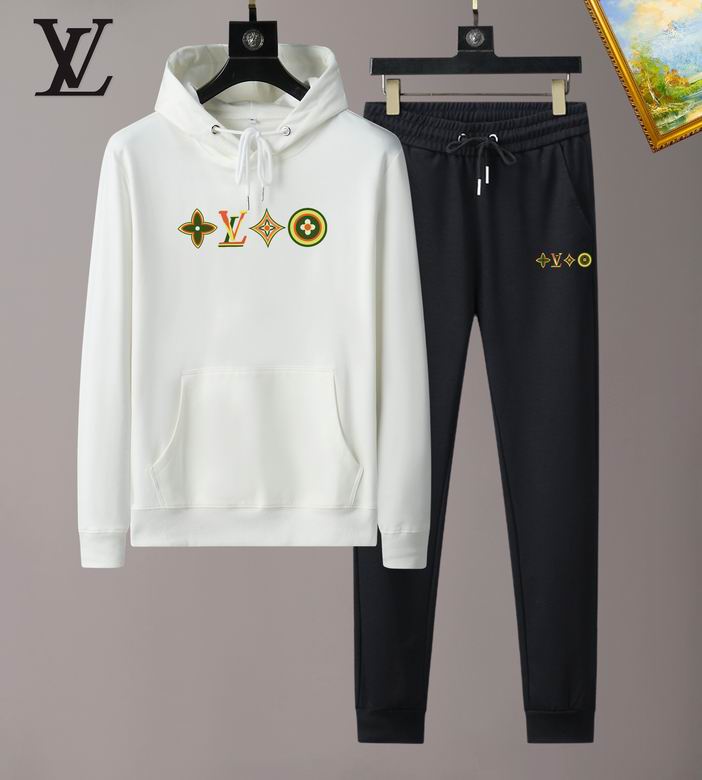 Wholesale Cheap Louis Vuitton Long Sleeve replica Tracksuits for Sale