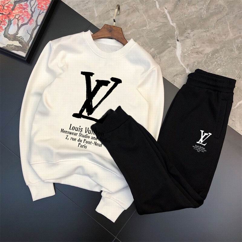 Wholesale Cheap Louis Vuitton Long Sleeve replica Tracksuits for Sale