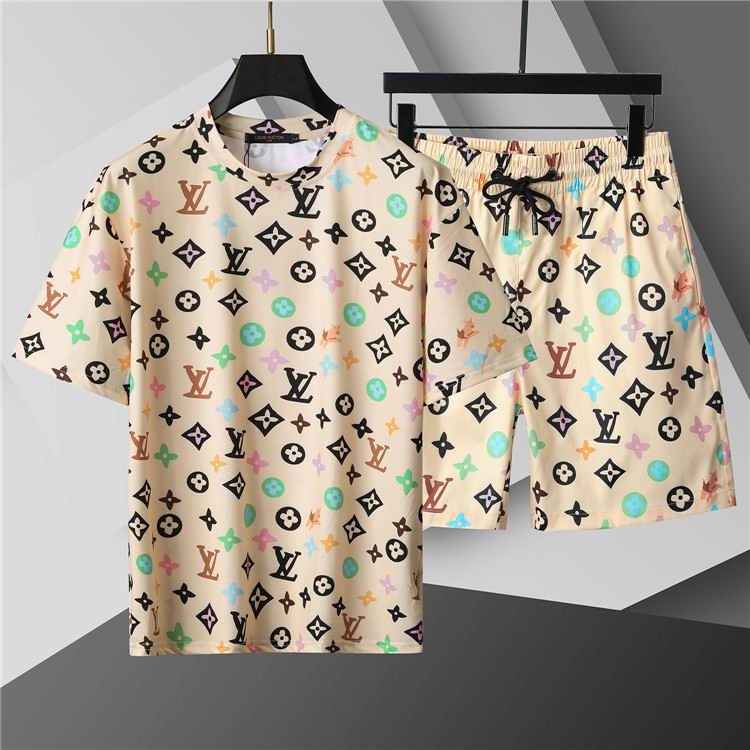 Wholesale Cheap L.ouis Vuitton Short Sleeve Designer Tracksuits for Sale
