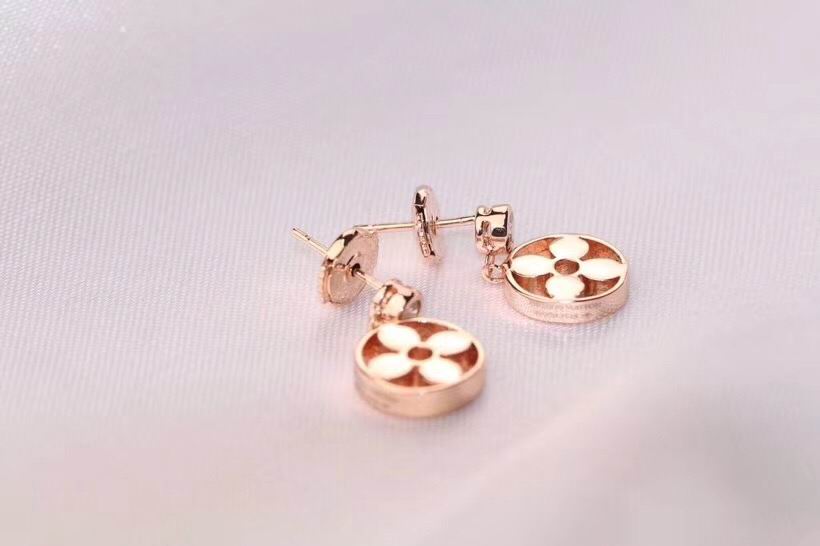 Wholesale Cheap Louis Vuitton Earrings for Sale