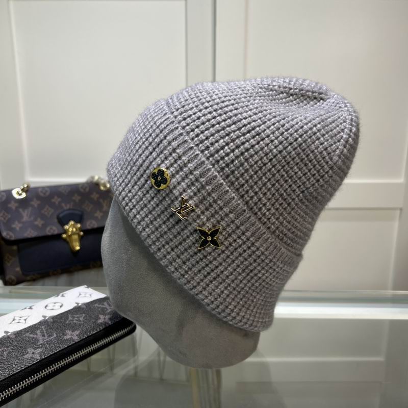 Wholesale Cheap Louis Vuitton Replica Designer Beanies for Sale