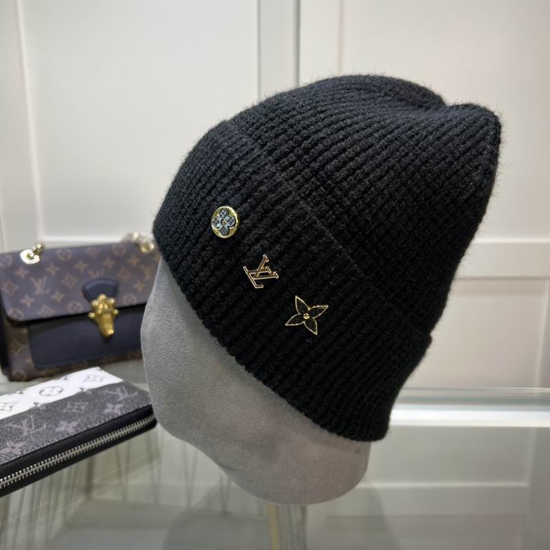 Wholesale Cheap Louis Vuitton Replica Designer Beanies for Sale