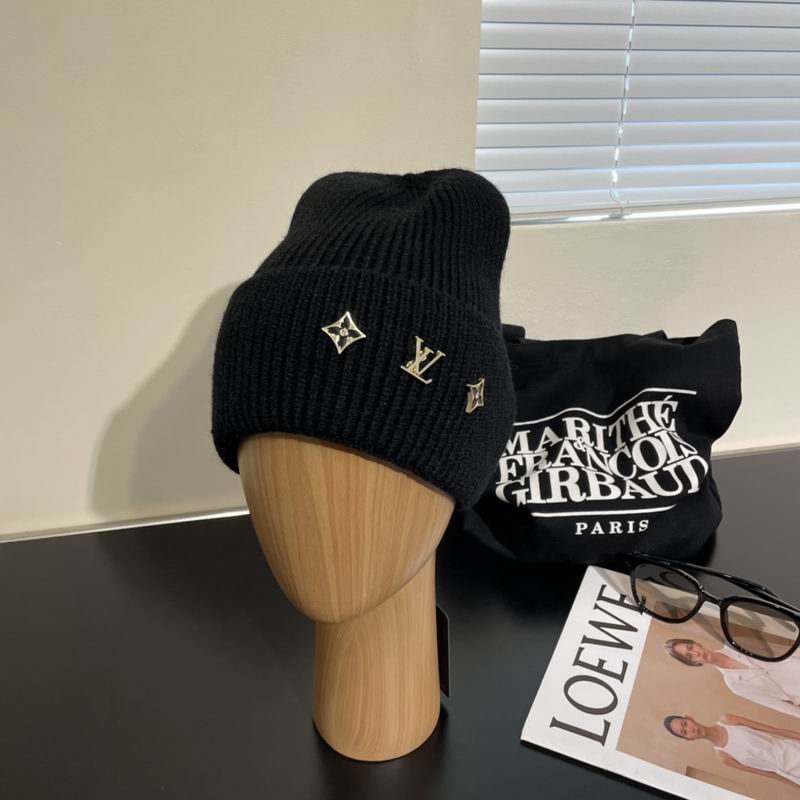 Wholesale Cheap Louis Vuitton Replica Designer Beanies for Sale