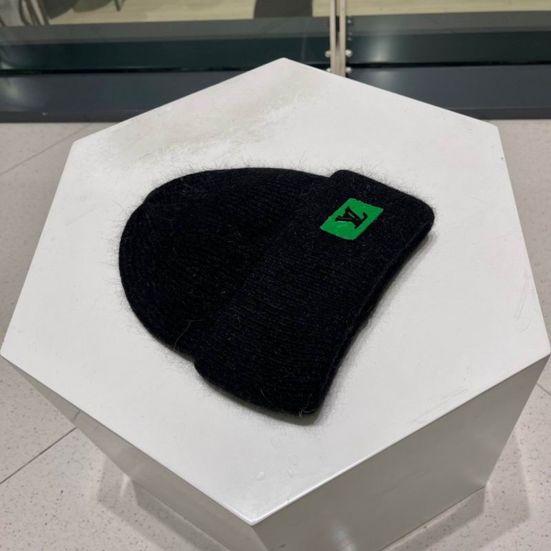 Wholesale Cheap Louis Vuitton Replica Designer Beanies for Sale