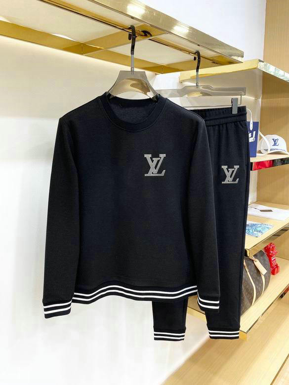 Wholesale Cheap Lv Replica Designer Tracksuits for Sale