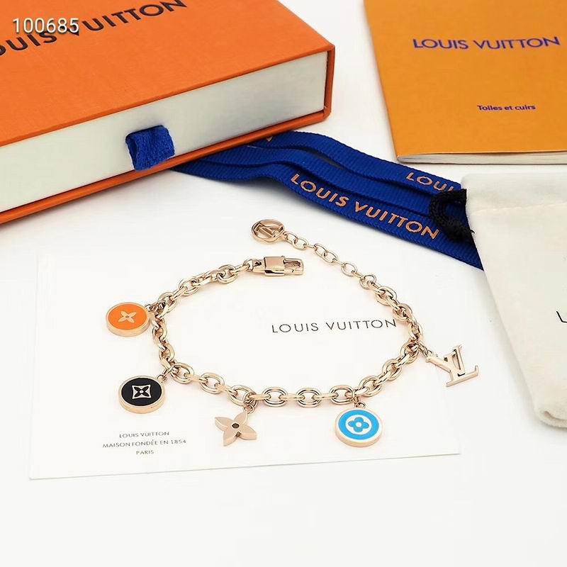Wholesale Cheap Louis Vuitton Bracelets for Sale