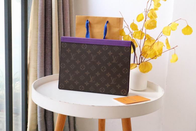 Wholesale Cheap Louis Vuitton Pochette Voyage MM Monogram Clutches for Sale