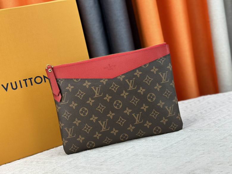 Wholesale Cheap Louis Vuitton Leather Replica Clutches & Pouch Bags for Sale