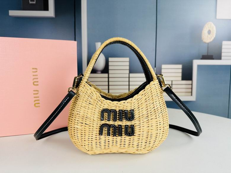 Wholesale Cheap M.iu Miu Basket bags for Sale