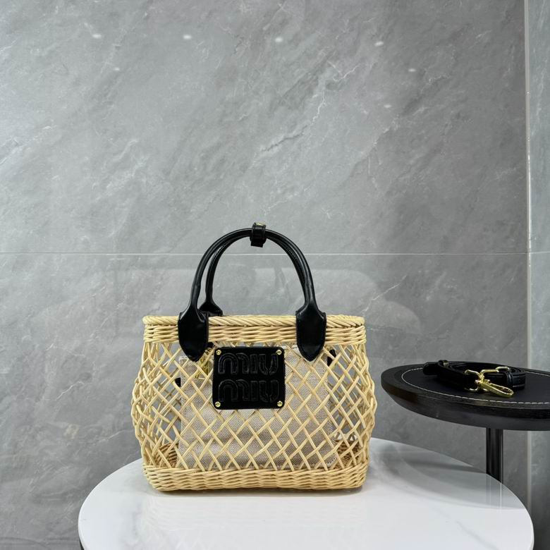 Wholesale Cheap M.iu Miu Basket bags for Sale