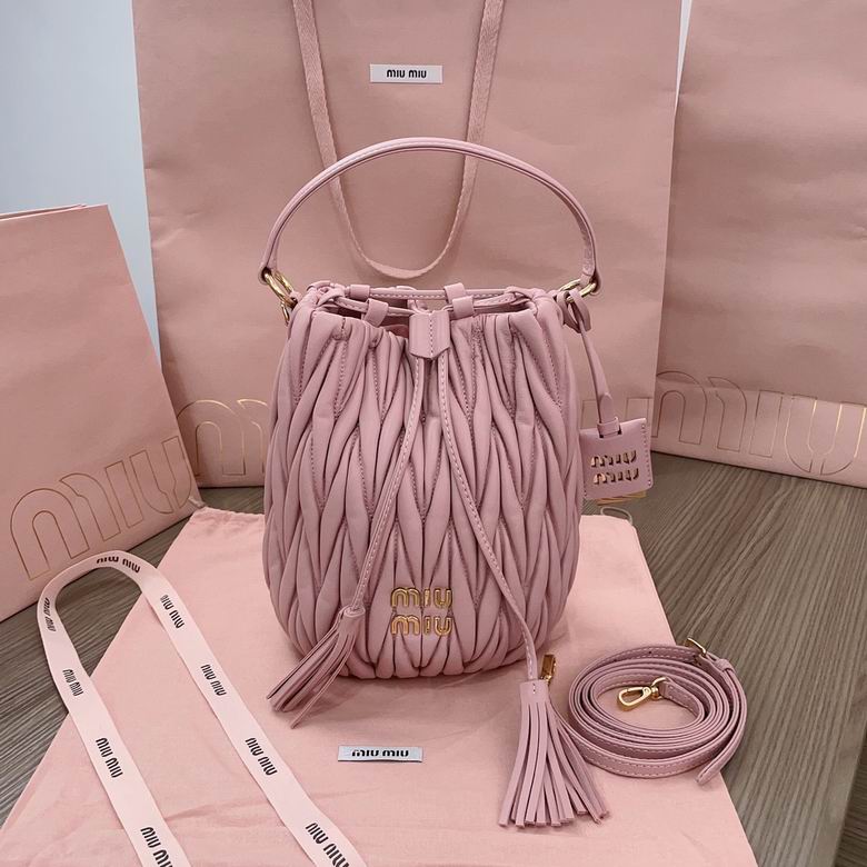 Wholesale Cheap M.iu Miu Leather Bucket Bags for Sale