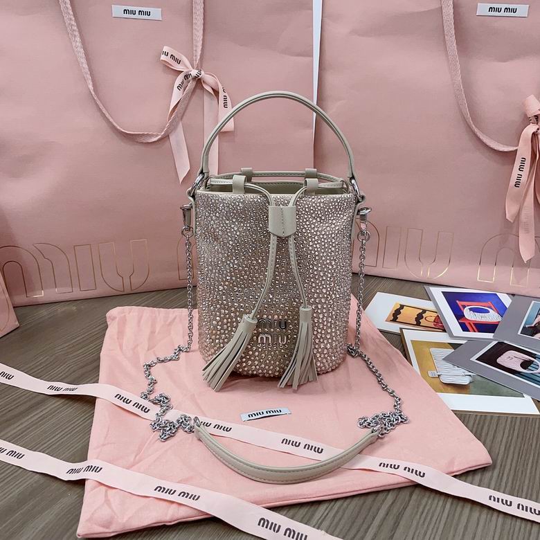 Wholesale Cheap M.iu Miu Leather Bucket Bags for Sale