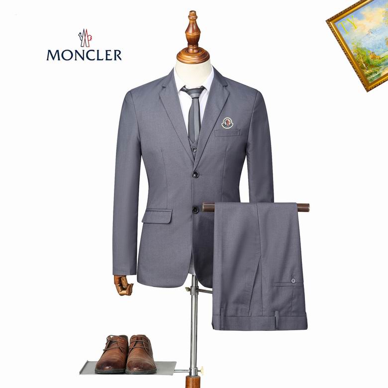 Wholesale Cheap M.oncler Replica Business Suit Set for Sale