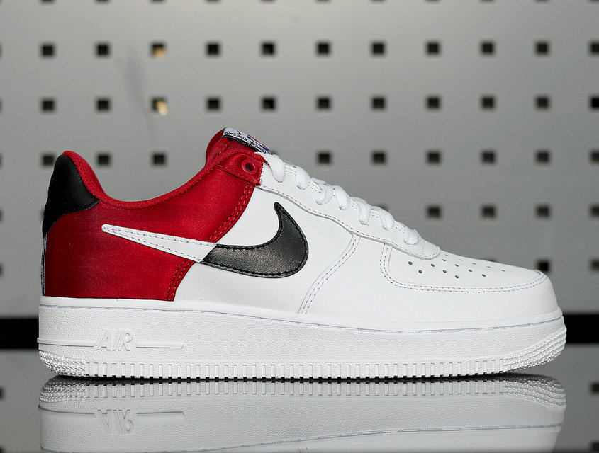 Nike Air Force 1 BQ4420-600