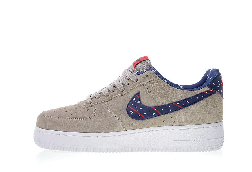 Nike Air Force 1 Moon Landing AQ0556-200