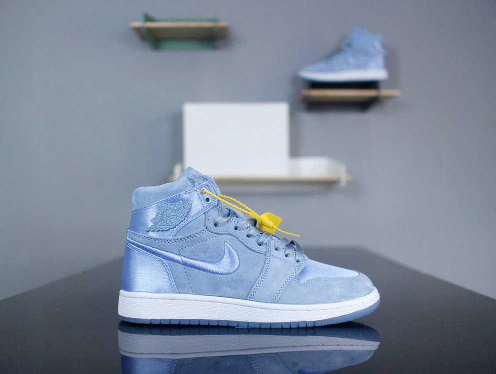 Wholesale Women's Air Jordan 1 High Season of Her “Hydrogen Blue”-017