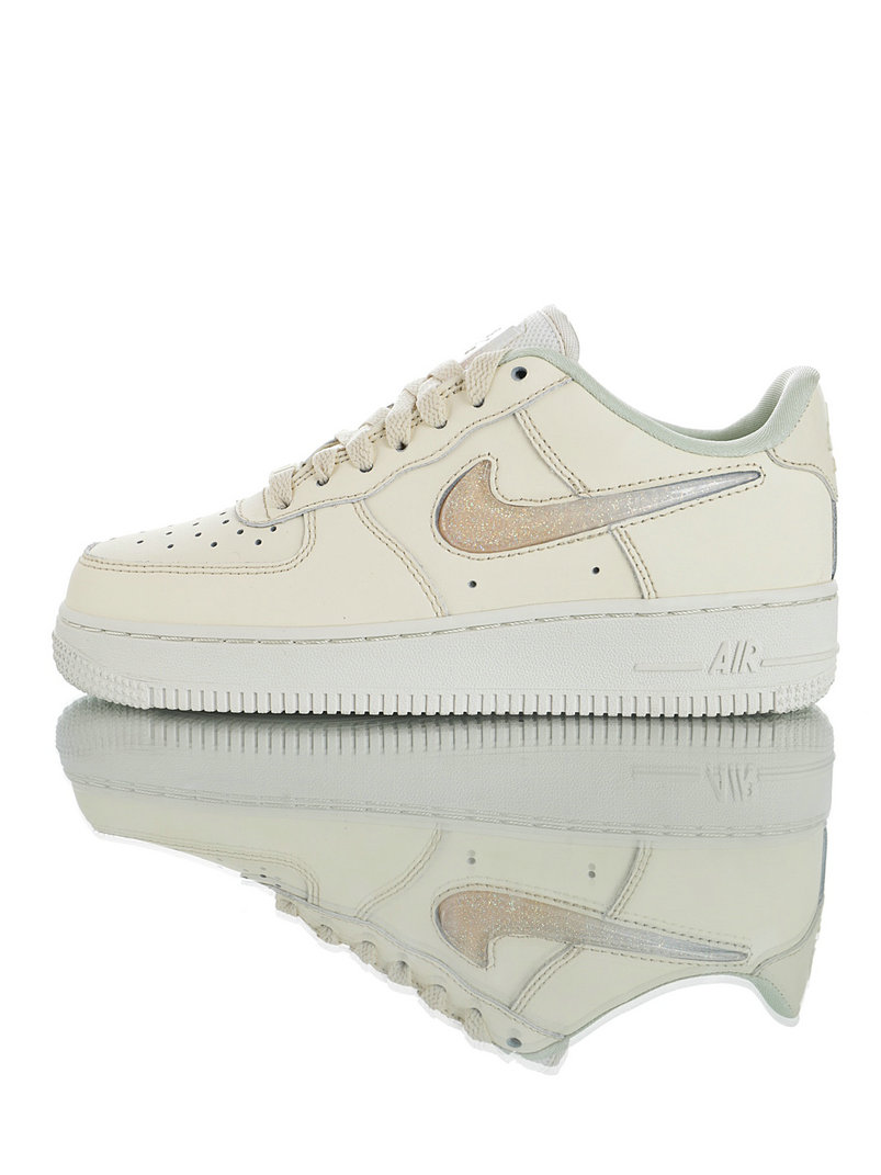 Nike Wmns Air Force 1 07 SE PRM AH6827-100