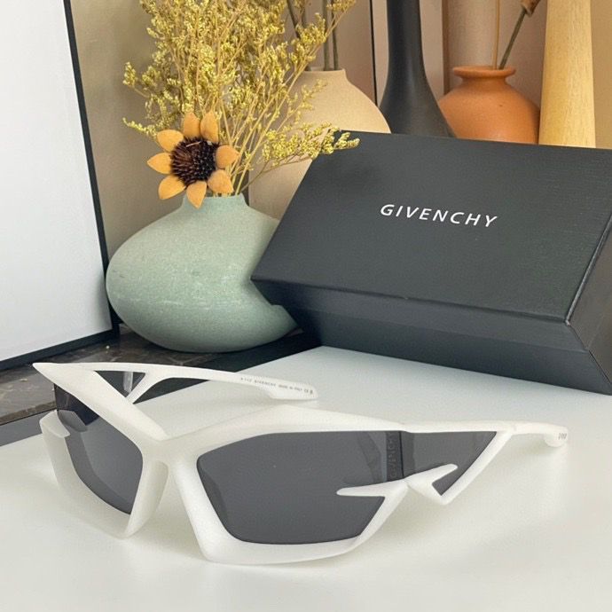 Wholesale Cheap Givenchy Replica Designer Sunglasses for Sale