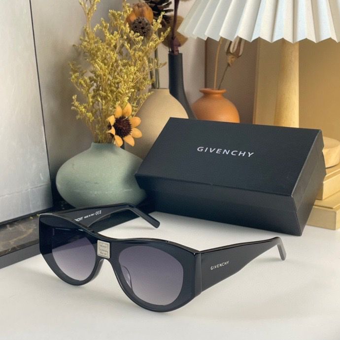 Wholesale Cheap Givenchy Replica Designer Sunglasses for Sale