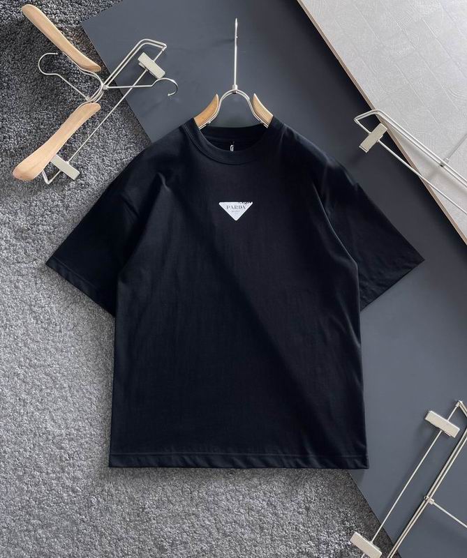 Wholesale Cheap High quality men's Prada Short Sleeve Replica Designer T Shirts for Sale