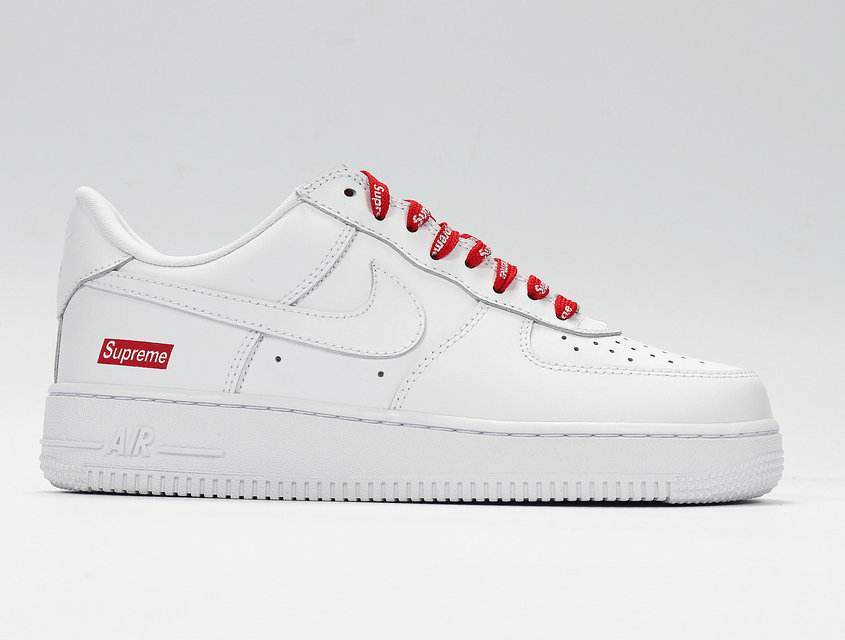 Supreme x Nike Air Force 1 CU9225-100