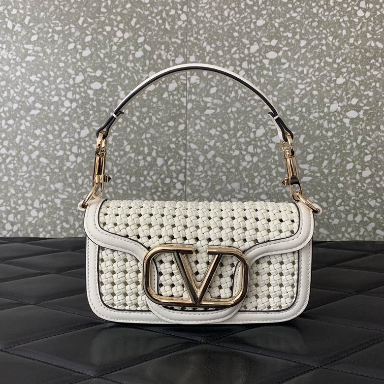 Wholesale Cheap V.alentino Replica Designer bags for Sale