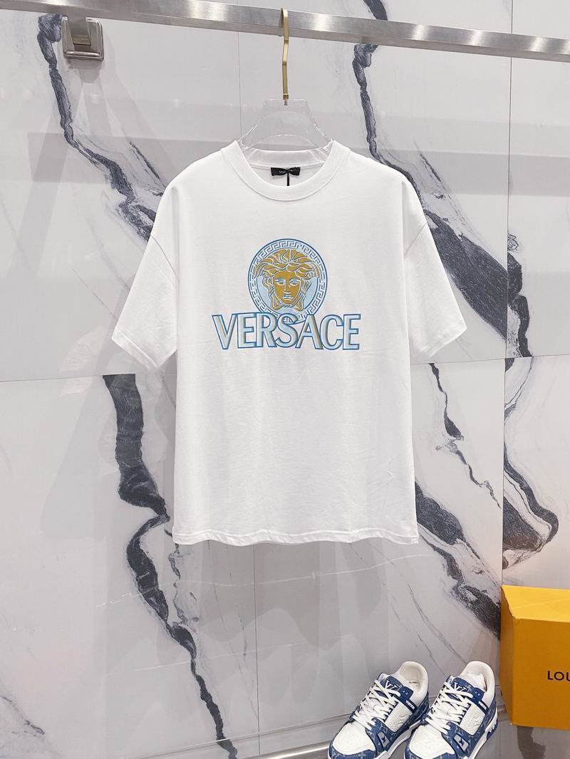 Wholesale Cheap High-quality women Versace Short Sleeve Replica Designer T Shirts for Sale