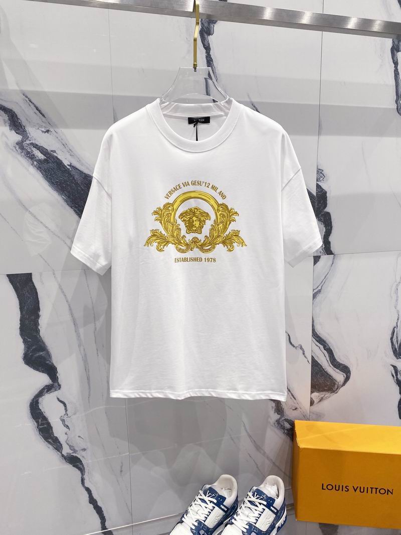 Wholesale Cheap High-quality women Versace Short Sleeve Replica Designer T Shirts for Sale