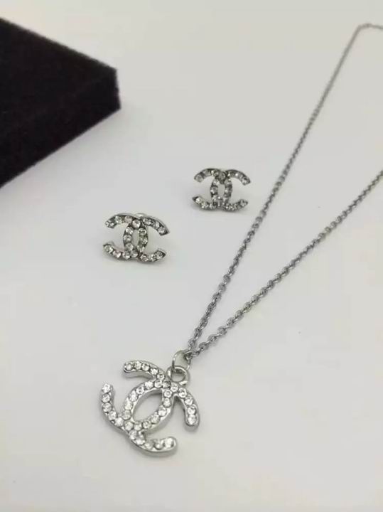 Wholesale Fashion Designer Jewelry Sets for Cheap-183