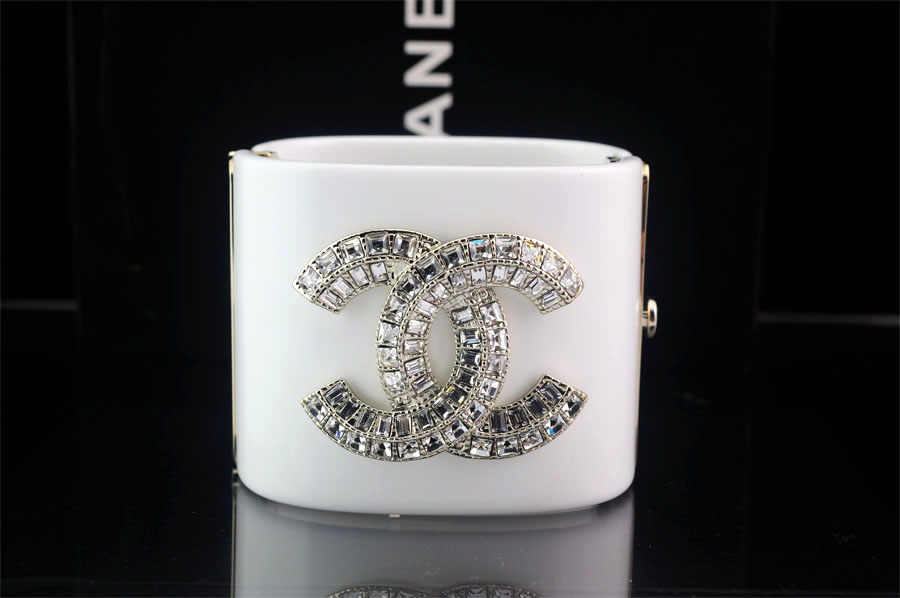 Wholesale Brands Bracelets for Women-350