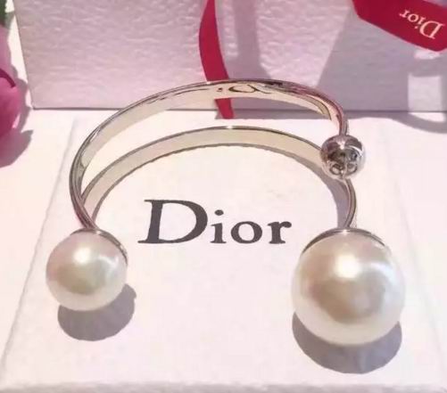 Wholesale Christian Dior Bracelets Replica-024