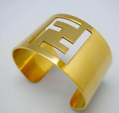 Wholesale Fashion Replica Fendi Bracelets-009