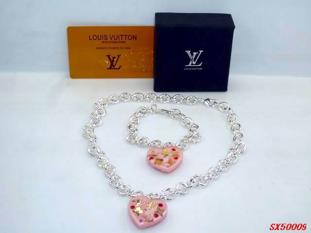 Wholesale LV Replica Jewelry Sets-010