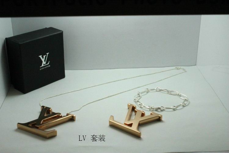 Wholesale LV Replica Jewelry Sets-016